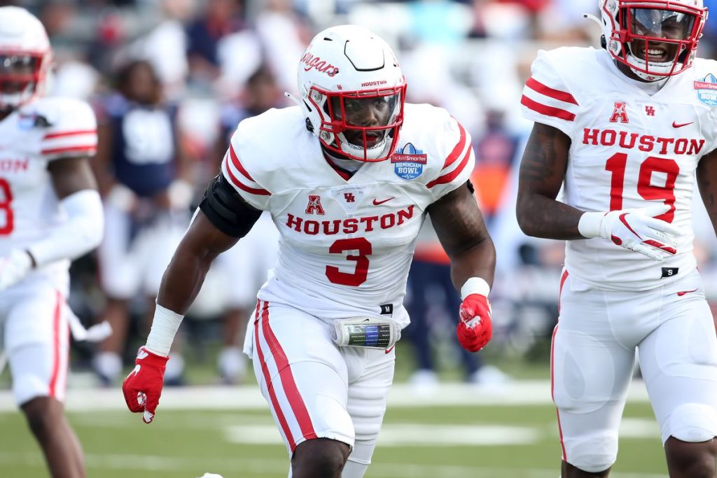 Bet on the Houston Cougars with our top NFL Offshore Betting Sites